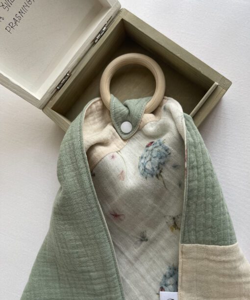 merliukas, medinis kramtukas