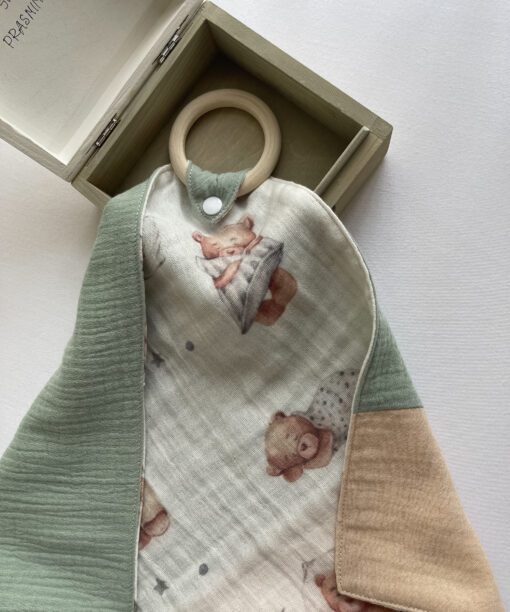 merliukas, medinis kramtukas