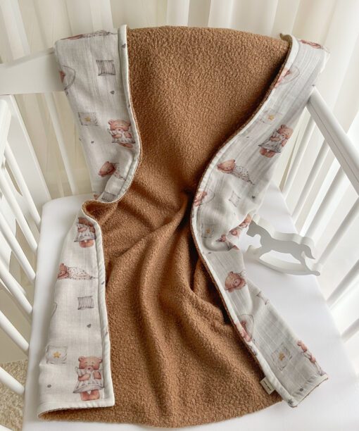 GOTS muslino - "Avelės" audinio pledukas (75x100cm) "Rudas"