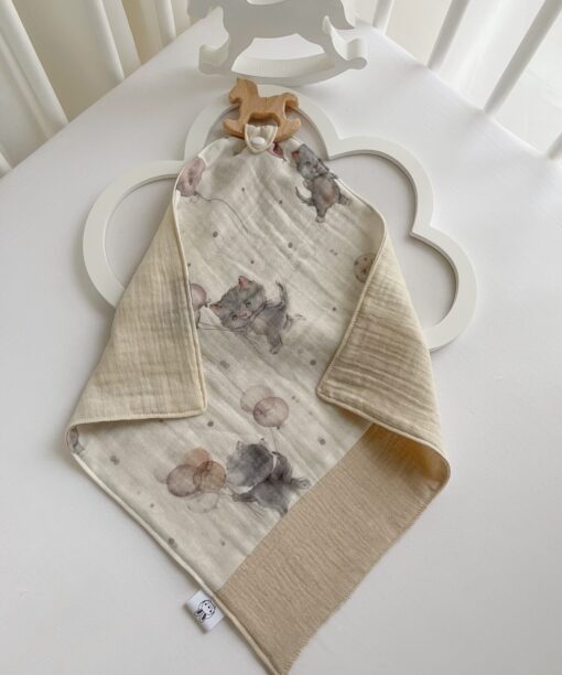 kramtukas merliukas su mediniu kramtuku